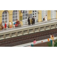 FALLER 120100 Moderner Bahnsteig für C-Gleis