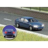 Busch 5651 Audi A4 mit Licht als H0-Fertigmodell mit...