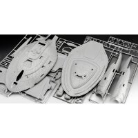 REVELL 04992 - U.S.S. Voyager 1:670