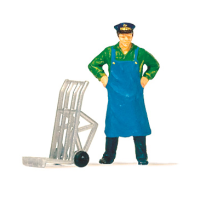 Preiser 28125 - Dienstmann stehend, Gepäckkar -H0