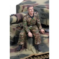 TORRO 222285117 - 1/16 Figur Funker Sitzend