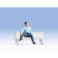 NOCH 1554001 - Sitzender “Magnus” H0