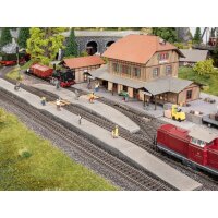 NOCH 66014 - Bahnsteig Epoche III – IV mit...