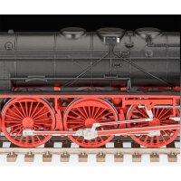 REVELL 02172 Schwere Schnellzuglok BR01 mit Tender 22 T32