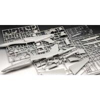 REVELL 03852 BAe Hawk T2