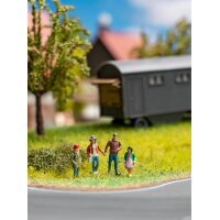 FALLER 151666 Eltern mit Kindern H0