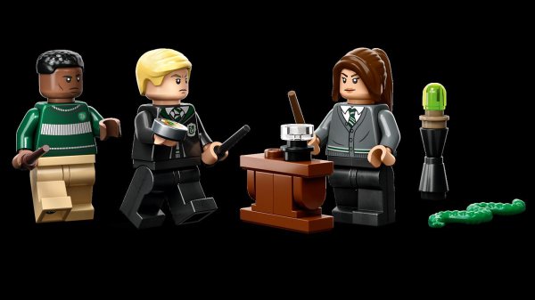 Harry LEGO® Slytherin™, € 34,99 76410 Potter™ Hausbanner