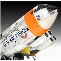 REVELL 03793 Boeing NB-52 & X-15 "Platinum Edition"