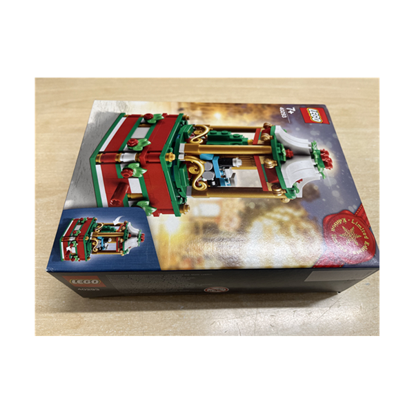 LEGO® 40293 Weihnachtkarussell
