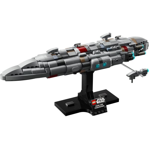 Zusammengebauter LEGO® 75405 Star Wars™ Home One Starcruiser vor der Originalverpackung als detailreiches Sammlermodell der Rebellenallianz.