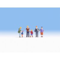 NOCH ( 15930 ) Familie Meier im Winter H0